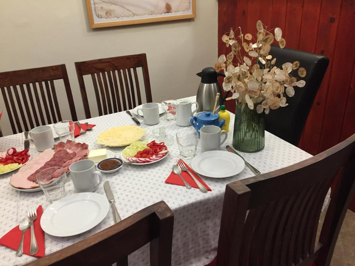 Kikerics Vendeghaz Bed & Breakfast วิลานี ภายนอก รูปภาพ